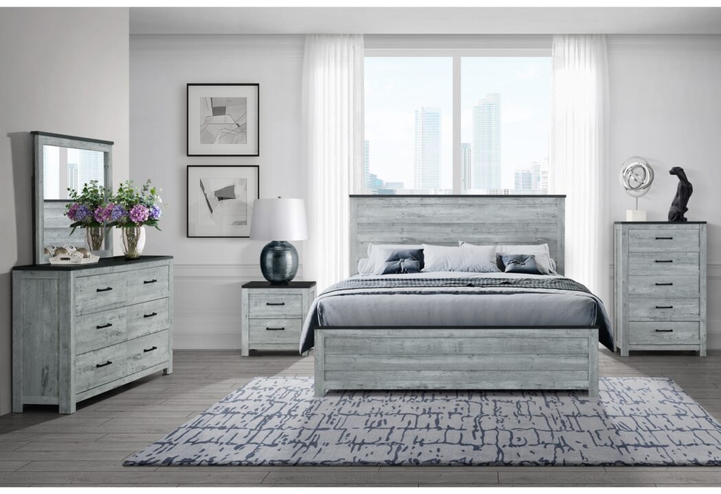 WOODMONT KING BED GROUP